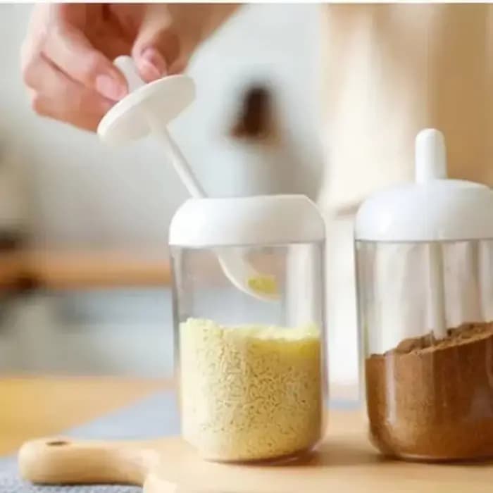 Pot à épices rond avec couvercle