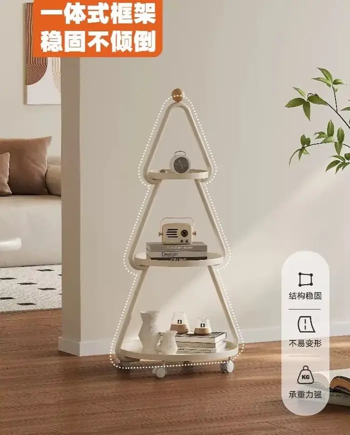 Support de rangement multicouche de forme triangulaire