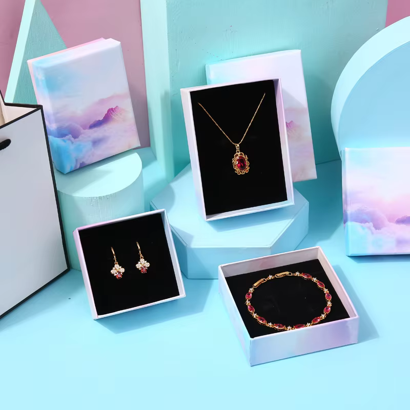 Ensemble de boîtes à bijoux en carton