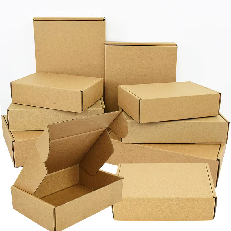 Boîte-cadeau en papier Kraft brun multi-tailles