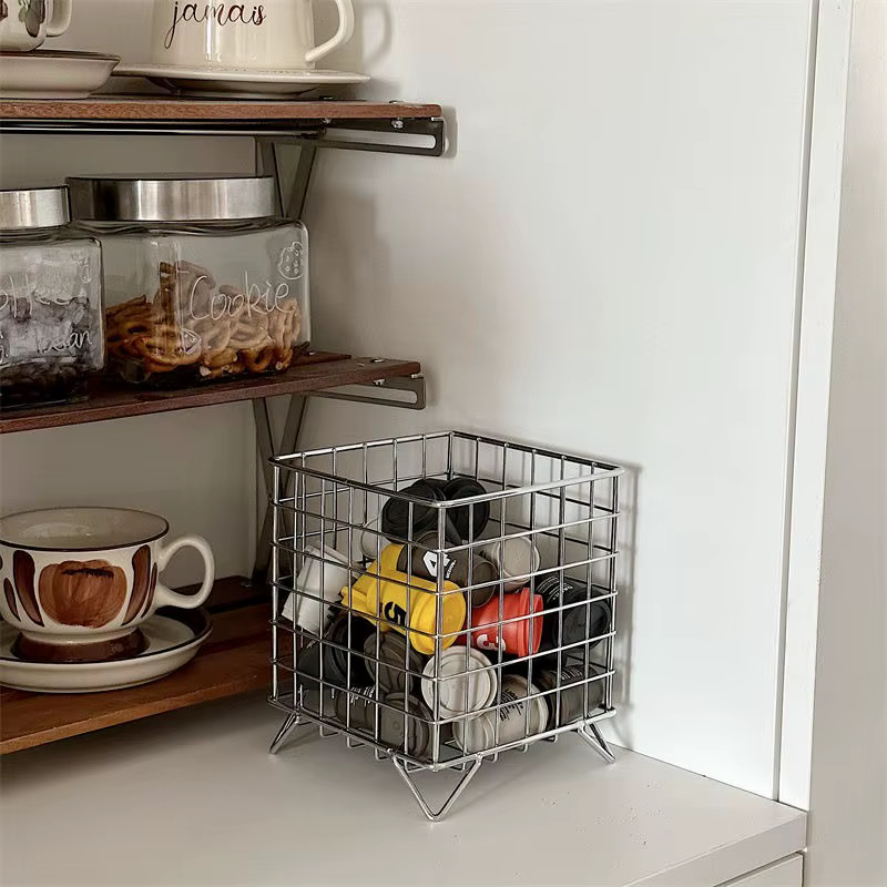 Panier de rangement de bureau en fer