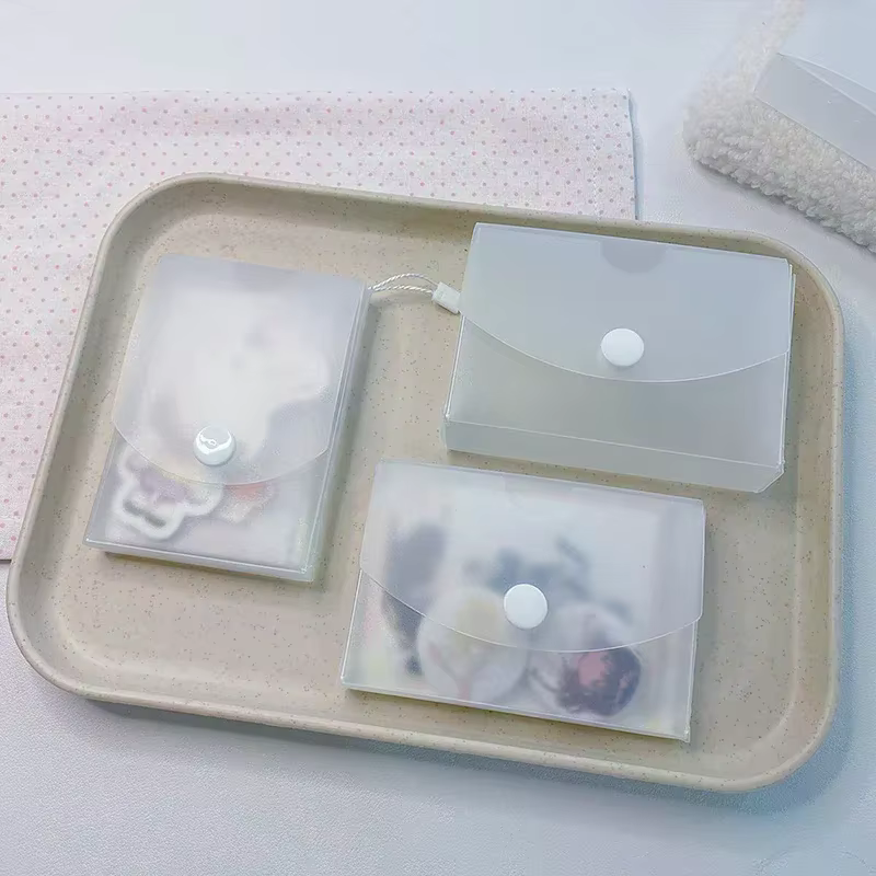 Boîte de rangement de poche transparente