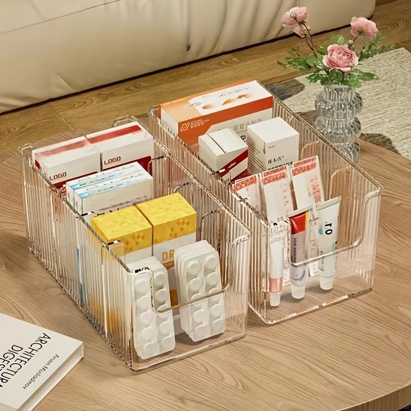 Boîte de rangement pour médicaments avec séparateurs