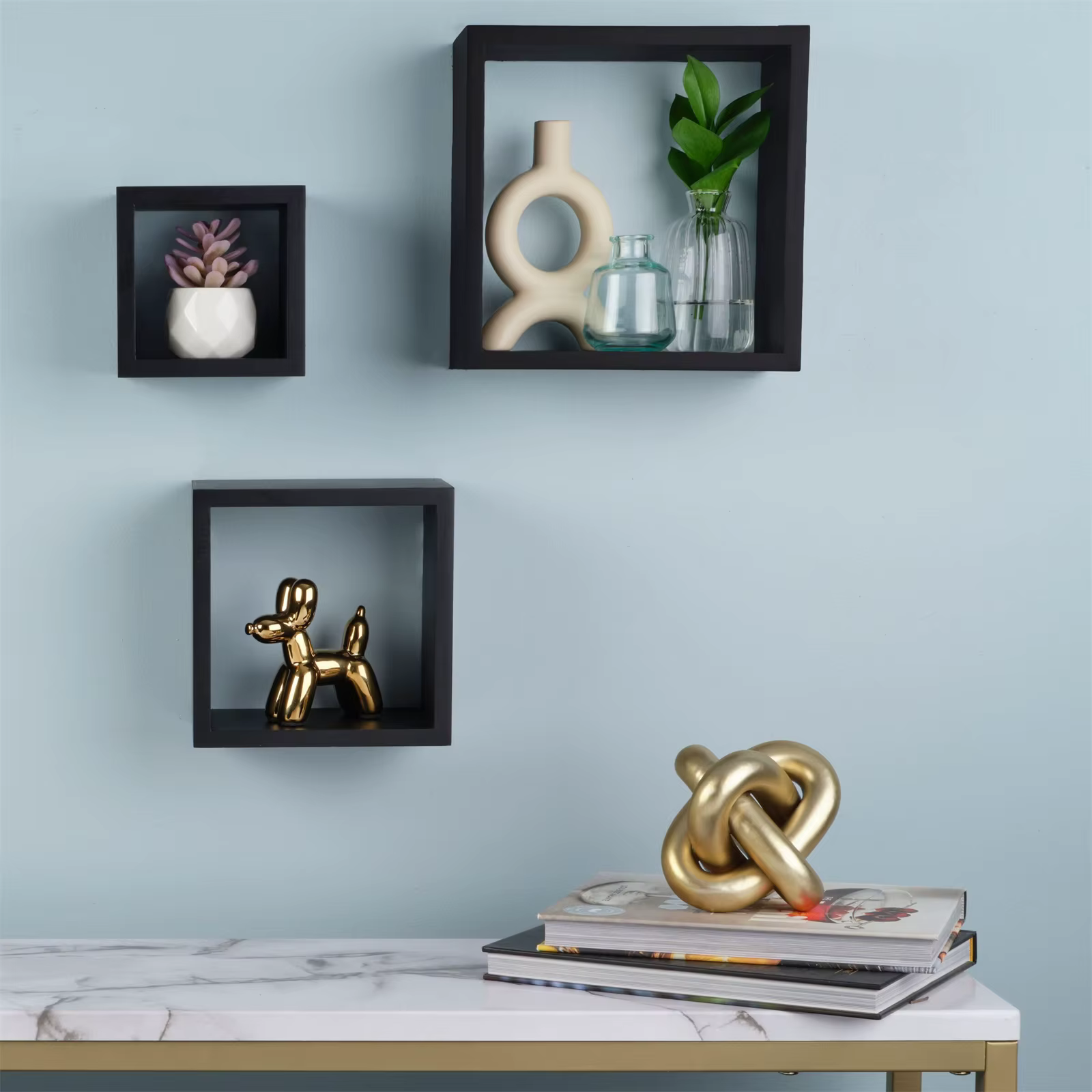 Étagères cubes en bois pour décoration murale