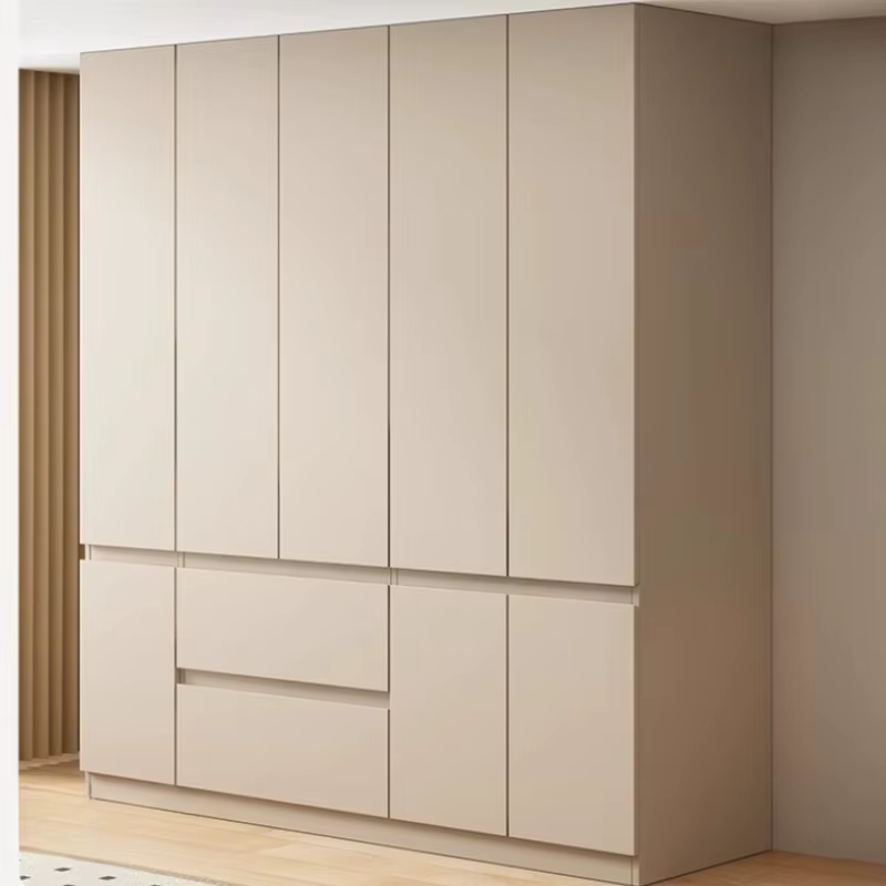 Armoire européenne en bois