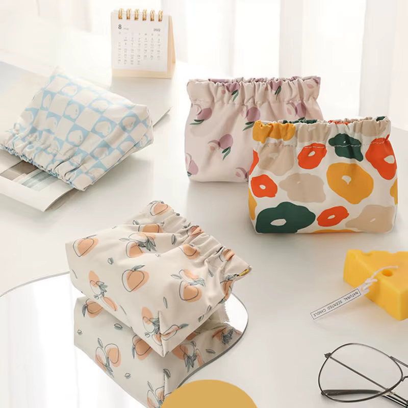 Sac de rangement pour serviettes hygiéniques