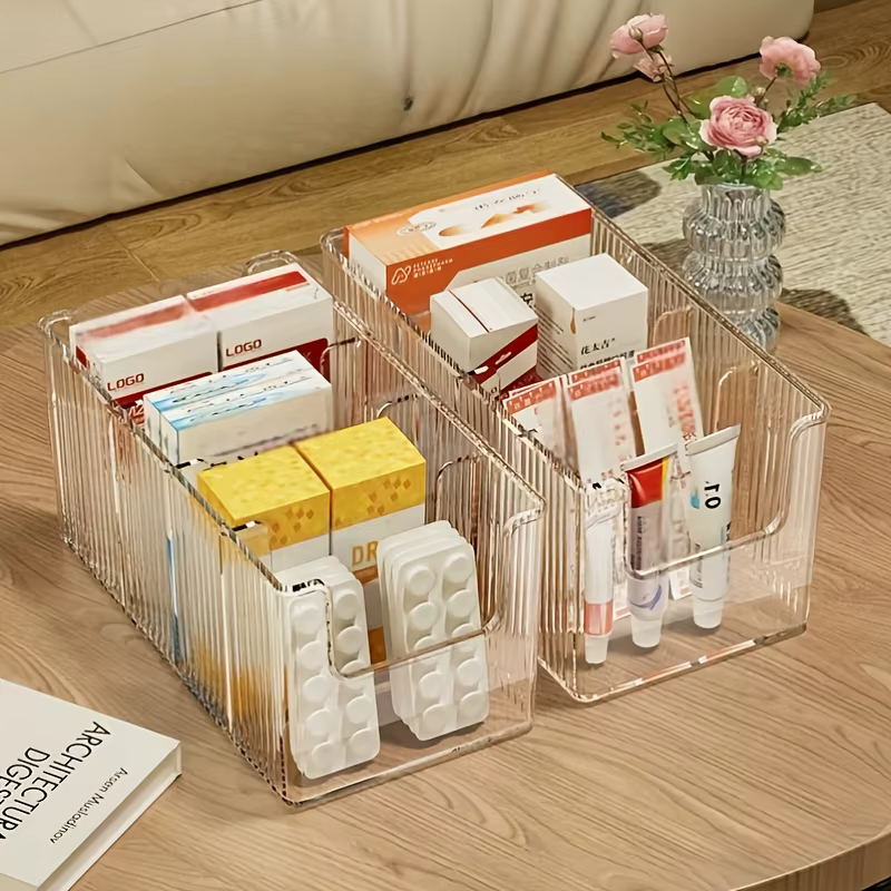 Boîte de rangement de médicaments avec séparateurs
