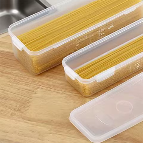 Boîte à nouilles fraîches en plastique