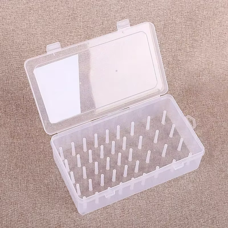 Boîte de rangement de fil à coudre 42 grilles